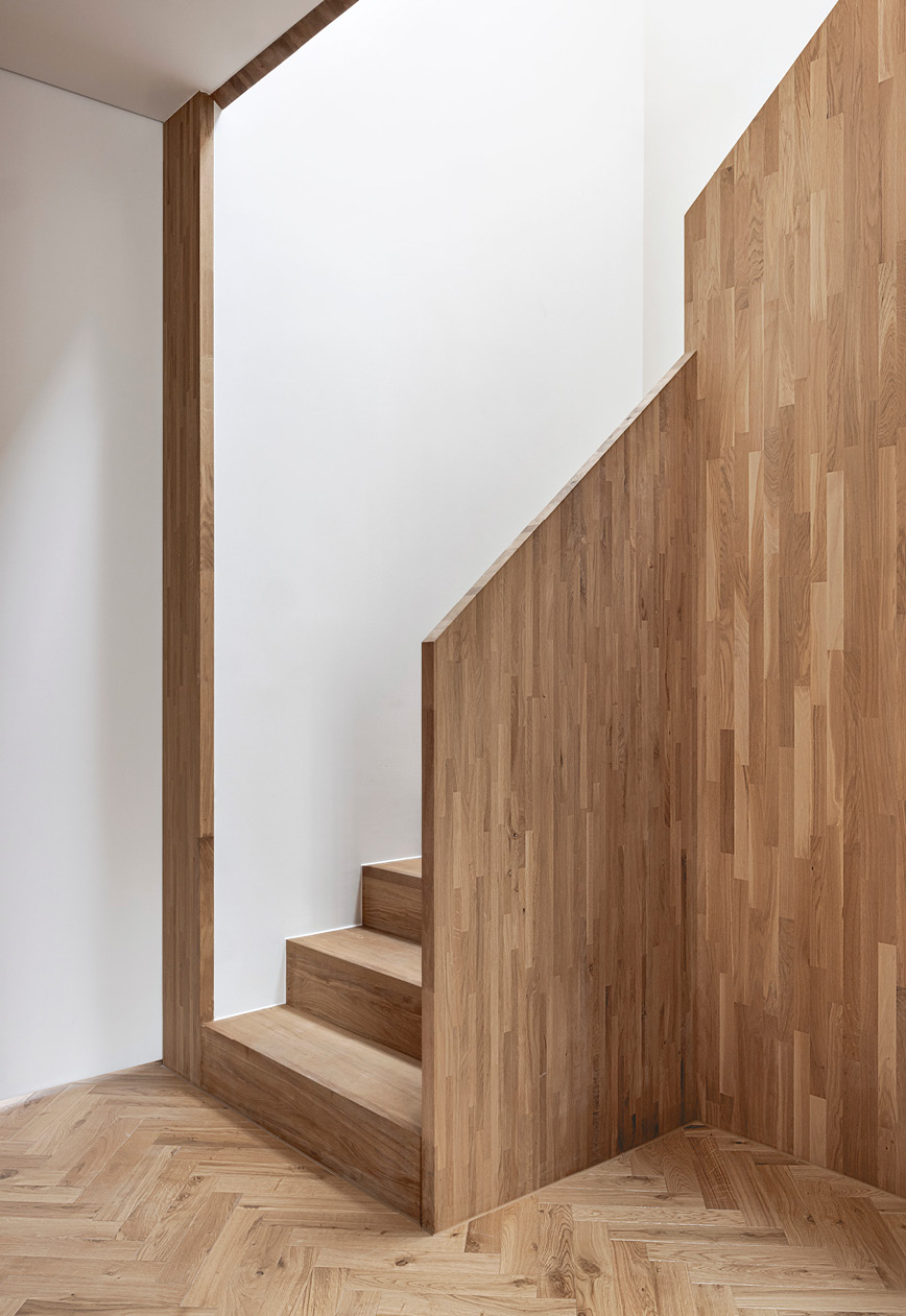 Wedge House: interior photograph  |  Jacob Bley Griffiths